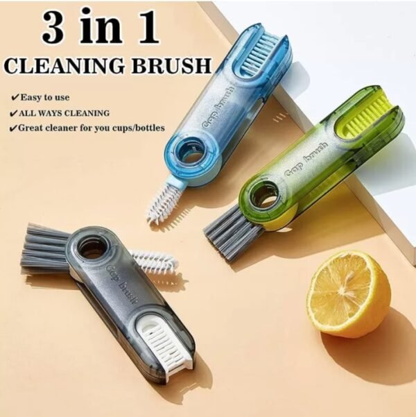 Bottle and cup cleaning brush